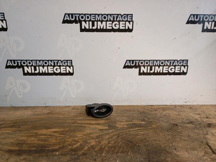 Usados Interruptor de ventanilla eléctrica Mini Countryman (R60) 1.6 Cooper D Precio de solicitud ofrecido por Autodemontage Nijmegen