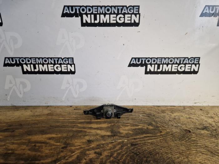 Używane Kamera cofania Dodge 2500 Crew Cab (DJ) 5.7 Hemi V8 4WD Cena na żądanie oferowane przez Autodemontage Nijmegen