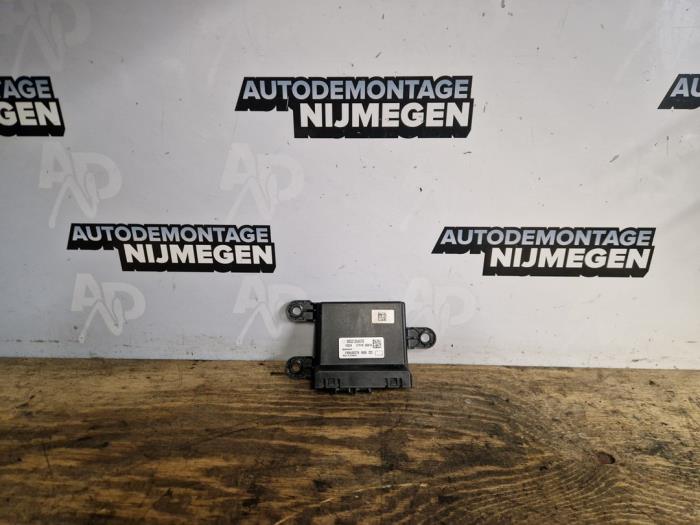 Begagnade Gateway-modul Fiat Doblo Cargo (263) 1.6 D Multijet Pris på förfrågan erbjuds av Autodemontage Nijmegen