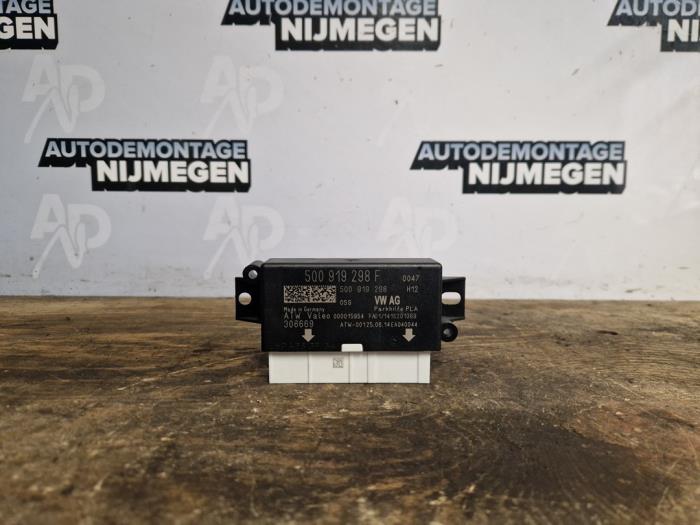 Begagnade PDC-modul Volkswagen Golf VII (AUA) 1.6 TDI BlueMotion 16V Pris på förfrågan erbjuds av Autodemontage Nijmegen
