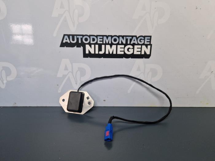 Gebrauchte GPS Antenne Fiat Doblo Cargo (263) 1.6 D Multijet Preis auf Anfrage angeboten von Autodemontage Nijmegen