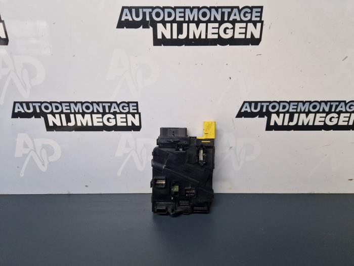 Begagnade Styrvinkelsensor Volkswagen Caddy III (2KA,2KH,2CA,2CH) 1.9 TDI 4Motion Pris på förfrågan erbjuds av Autodemontage Nijmegen