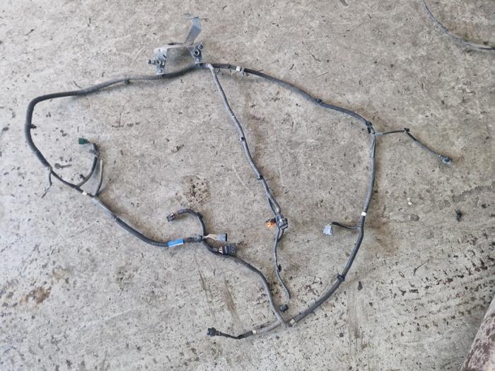 Begagnade Kablage Opel Vivaro 1.6 CDTI 95 Euro 6 Pris på förfrågan erbjuds av Autodemontage Nijmegen