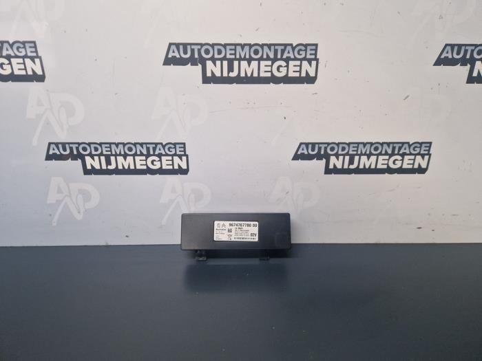 Begagnade Bluetooth-modul Peugeot 508 SW (8E/8U) 1.6 THP 16V Pris på förfrågan erbjuds av Autodemontage Nijmegen