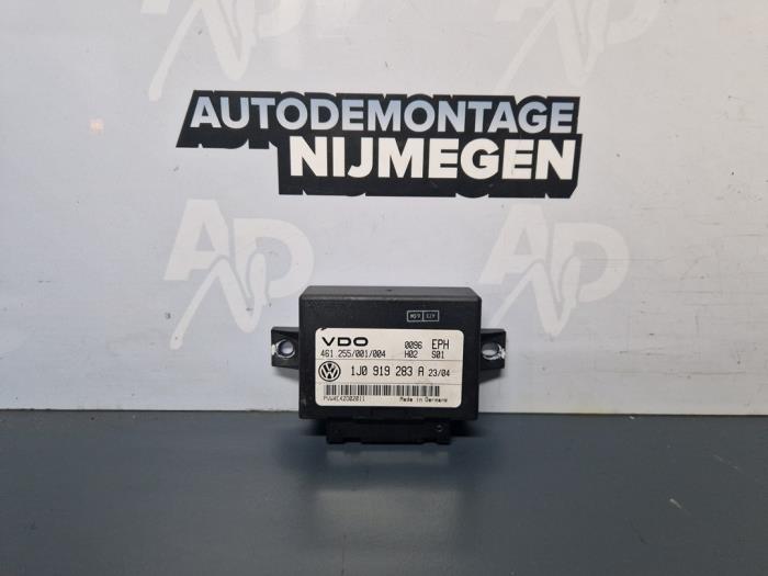 Begagnade PDC-modul Volkswagen New Beetle (1Y7) 2.0 Pris på förfrågan erbjuds av Autodemontage Nijmegen