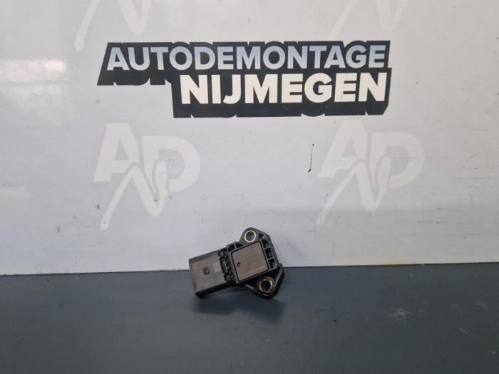 Map Sensor (Einlasskrümmer) Volkswagen Caddy III (2KA,2KH,2CA,2CH), 2004 / 2015 1.2 TSI, Lieferwagen, Benzin, 1,197cc, 63kW (86pk), FWD, CBZA, 2010-09 / 2015-05, 2C (Gebraucht)