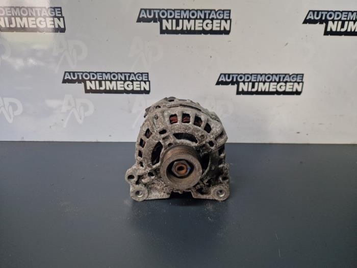 Begagnade Dynamo Seat Mii 1.0 12V Pris på förfrågan erbjuds av Autodemontage Nijmegen