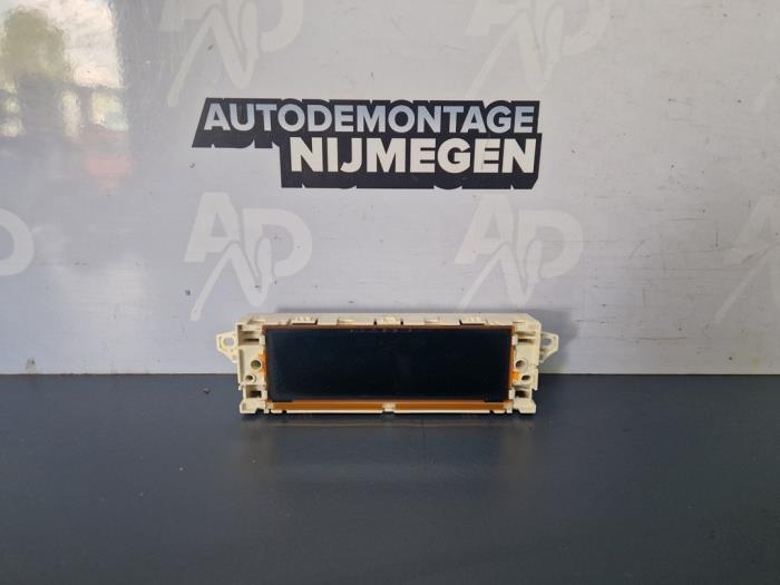 Begagnade Innerdisplay Peugeot 207/207+ (WA/WC/WM) 1.4 16V Pris på förfrågan erbjuds av Autodemontage Nijmegen