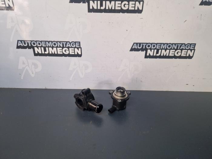 Begagnade Luftflödesmätare Hyundai i20 (BC3) 1.0 T-GDI 100 12V Pris på förfrågan erbjuds av Autodemontage Nijmegen
