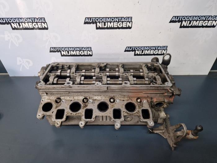 Begagnade Topplock Volkswagen Polo V (6R) 1.6 TDI 16V 90 Pris på förfrågan erbjuds av Autodemontage Nijmegen