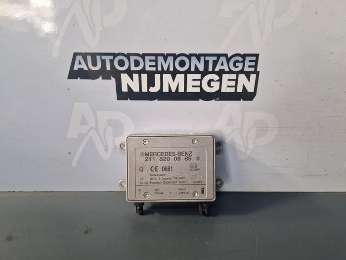Używane Modul Bluetooth Mercedes CLK (R209) 3.2 320 V6 18V Cena na żądanie oferowane przez Autodemontage Nijmegen