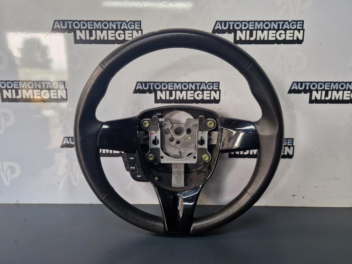 Gebrauchte Lenkrad Chevrolet Spark (M300) 1.0 16V Bifuel Preis auf Anfrage angeboten von Autodemontage Nijmegen