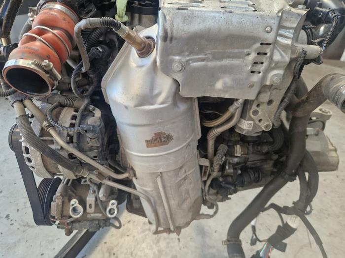 Katalysator Peugeot 2008 (CU), 2013 / 2019 1.2 12V e-THP PureTech 130, MPV, Benzin, 1.199cc, 96kW (131pk), FWD, EB2ADTS; HNS, 2017-05 / 2019-11, CUHNS (Gebraucht)