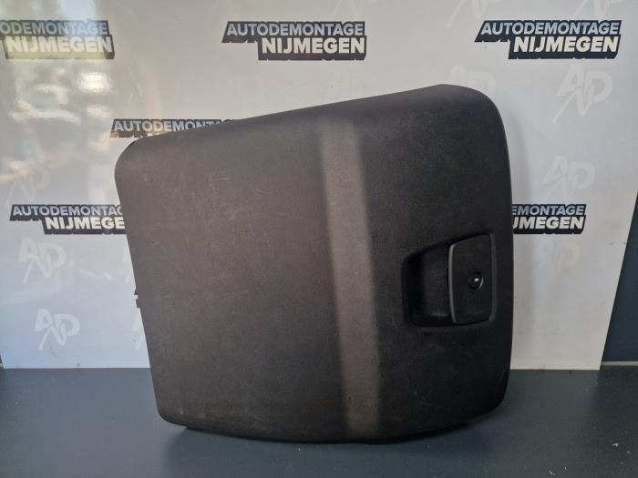 Begagnade Handskfack Peugeot Boxer (U9) 2.2 HDi 110 Euro 5 Pris på förfrågan erbjuds av Autodemontage Nijmegen