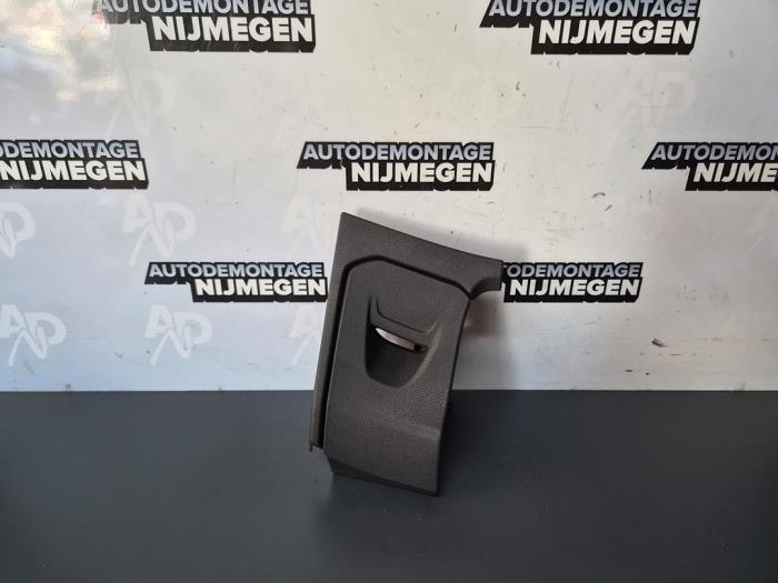 Begagnade Handskfack Ford Fiesta 6 (JA8) 1.5 TDCi Pris på förfrågan erbjuds av Autodemontage Nijmegen