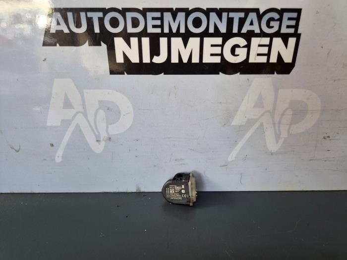 Begagnade Däcktryckssensor Ford Fiesta 6 (JA8) 1.5 TDCi Pris på förfrågan erbjuds av Autodemontage Nijmegen