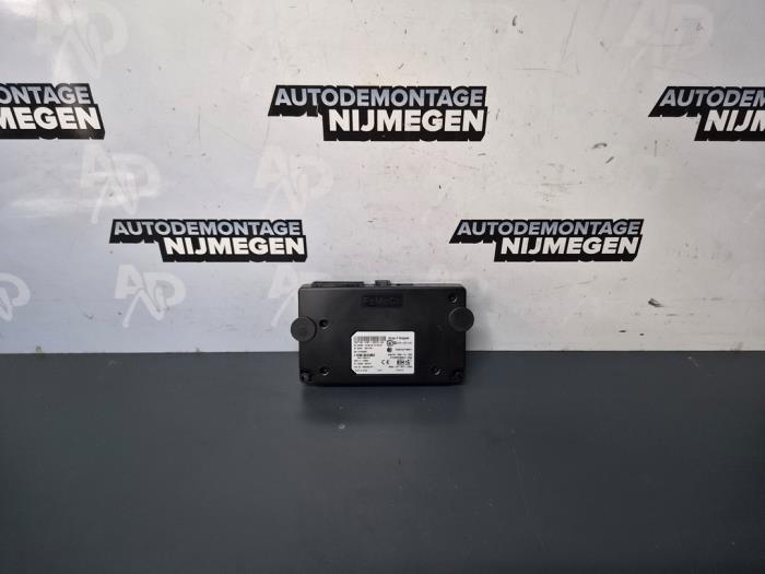Begagnade Bluetooth-modul Ford Fiesta 6 (JA8) 1.5 TDCi Pris på förfrågan erbjuds av Autodemontage Nijmegen