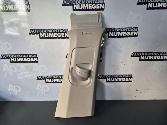 Begagnade Liststripe, mitten höger Volkswagen Tiguan (AD1) 1.5 TSI 16V Pris på förfrågan erbjuds av Autodemontage Nijmegen