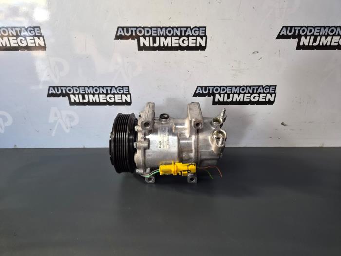 Usagé Pompe clim Citroen Xsara Picasso (CH) 1.8 16V Prix sur demande proposé par Autodemontage Nijmegen