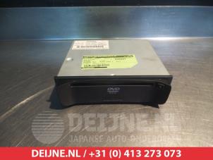 Used DVD player Nissan Primera (P12) 2.0 16V CVT Price € 75,00 Margin scheme offered by V.Deijne Jap.Auto-onderdelen BV