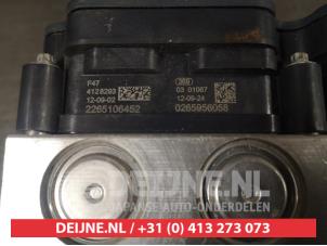 ABS-pump från en Subaru BRZ (ZC6) 2.0 16V 2014