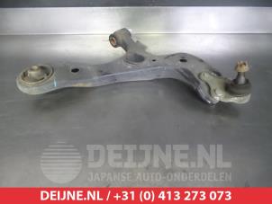 Used Front lower wishbone, right Toyota Auris Touring Sports (E18) 1.4 D-4D-F 16V Price on request offered by V.Deijne Jap.Auto-onderdelen BV