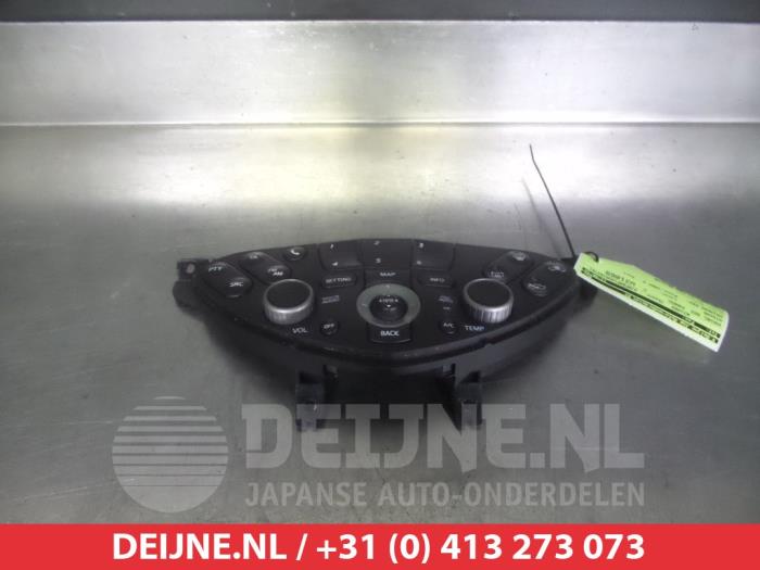 Begagnade Värmekontrollpanel Nissan Primera (P12) 1.8 16V Pris € 20,00 Marginaltabell erbjuds av V.Deijne Jap.Auto-onderdelen BV
