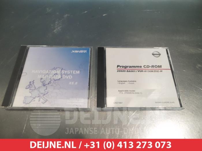 Odtwarzacz DVD z Nissan Primera (P12) 1.8 16V 2004