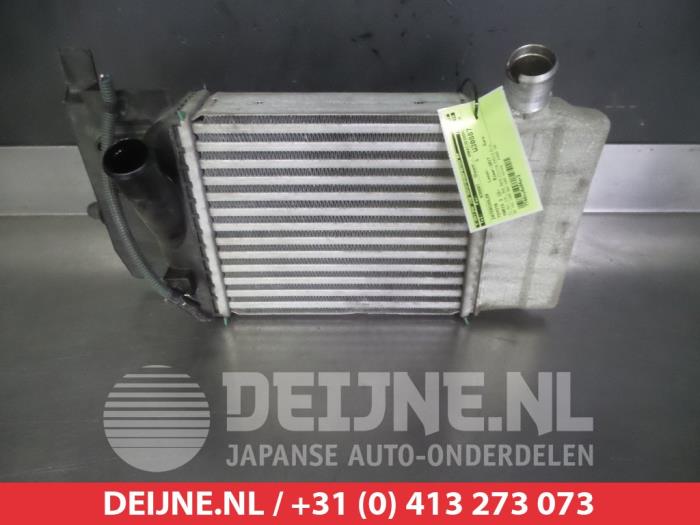 Gebrauchte Ladeluftkühler Toyota Yaris III (P13) 1.4 D-4D-F Preis € 50,00 Margenregelung angeboten von V.Deijne Jap.Auto-onderdelen BV