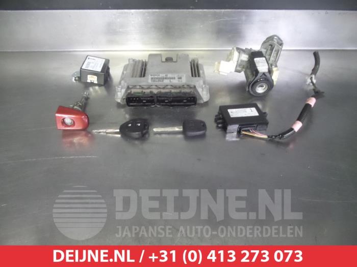 Used Engine management computer Toyota Yaris III (P13) 1.4 D-4D-F Price € 150,00 Margin scheme offered by V.Deijne Jap.Auto-onderdelen BV
