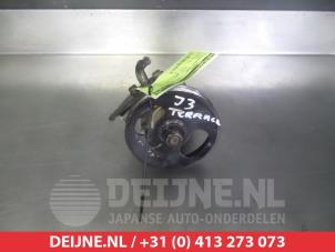 Used Power steering pump Hyundai Terracan 2.9 CRDi 16V Price on request offered by V.Deijne Jap.Auto-onderdelen BV