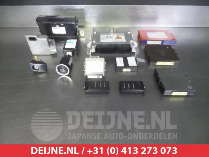 Used Engine management computer Subaru Impreza III (GH/GR) 2.0D AWD Price € 100,00 Margin scheme offered by V.Deijne Jap.Auto-onderdelen BV