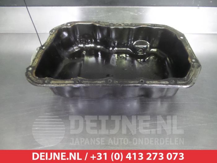 Usagé Couvercle carter Mazda 6 Prix € 35,00 Règlement à la marge proposé par V.Deijne Jap.Auto-onderdelen BV
