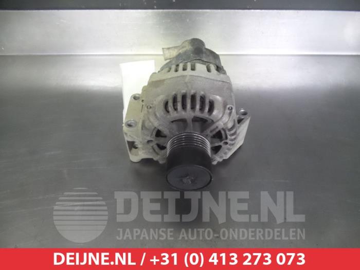 Usagé Dynamo Suzuki Splash 1.3 DDiS 16V Prix € 30,00 Règlement à la marge proposé par V.Deijne Jap.Auto-onderdelen BV