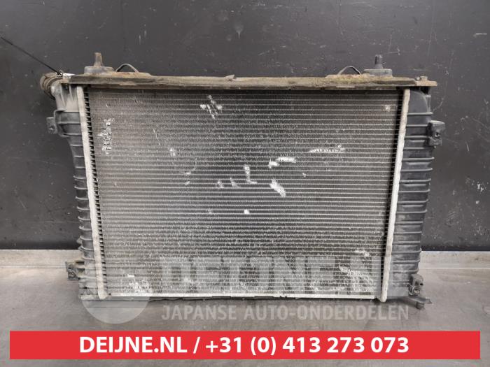 Usagé Radiateur Chevrolet Nubira Wagon (J100) 2.0 TCDI 16V Prix € 40,00 Règlement à la marge proposé par V.Deijne Jap.Auto-onderdelen BV