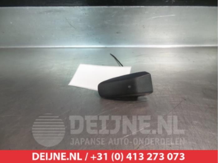 Begagnade Ljussensor Hyundai Tucson (TL) 1.6 GDi 16V 2WD Pris € 35,00 Marginaltabell erbjuds av V.Deijne Jap.Auto-onderdelen BV