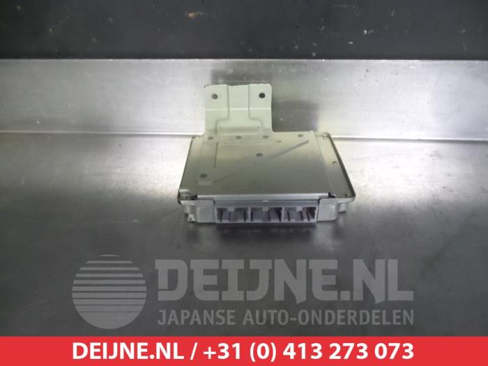 Used Automatic gearbox computer Kia Sorento I (JC) 2.5 CRDi 16V Price € 75,00 Margin scheme offered by V.Deijne Jap.Auto-onderdelen BV