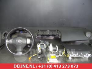 Usagé Kit + module airbag Toyota RAV4 (A3) 2.0 16V VVT-i 4x4 Prix sur demande proposé par V.Deijne Jap.Auto-onderdelen BV