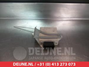 Used Wiper module Toyota Corolla Verso (R10/11) 2.2 D-4D 16V Price on request offered by V.Deijne Jap.Auto-onderdelen BV