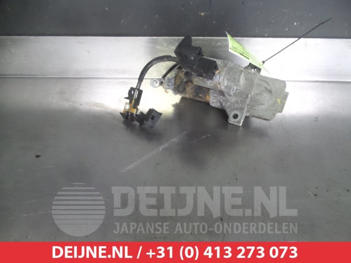 Used Starter Mazda 5 (CWA9) 2.0i 16V Price € 40,00 Margin scheme offered by V.Deijne Jap.Auto-onderdelen BV