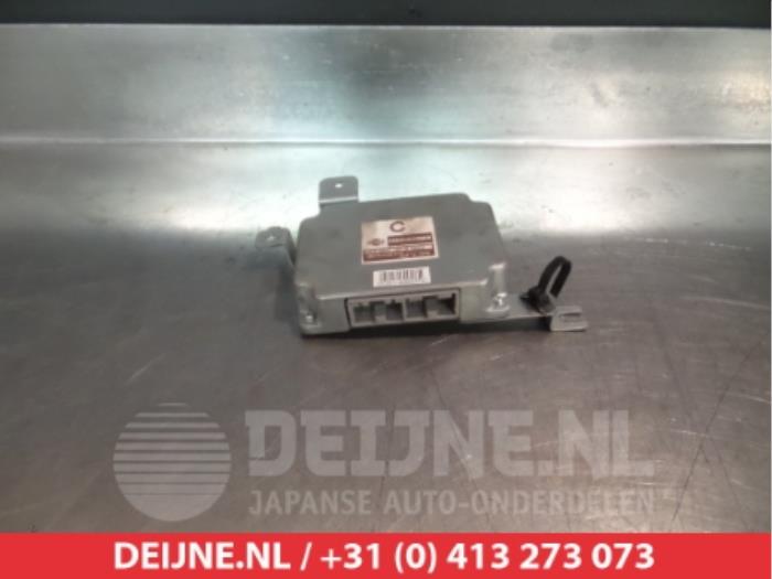 Used Automatic gearbox computer Nissan X-Trail (T30) 2.5 16V 4x4 Price € 50,00 Margin scheme offered by V.Deijne Jap.Auto-onderdelen BV