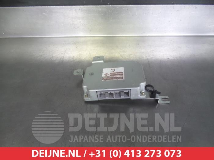 Used Automatic gearbox computer Nissan X-Trail (T30) 2.5 16V 4x4 Price € 25,00 Margin scheme offered by V.Deijne Jap.Auto-onderdelen BV