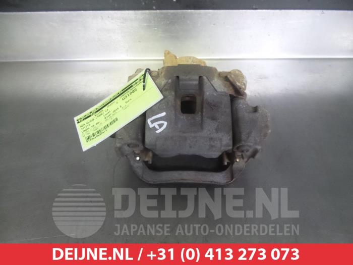 Gebrauchte Bremszange links hinten Toyota Land Cruiser V8 (J20) 4.5 D-4D 32V Preis € 50,00 Margenregelung angeboten von V.Deijne Jap.Auto-onderdelen BV