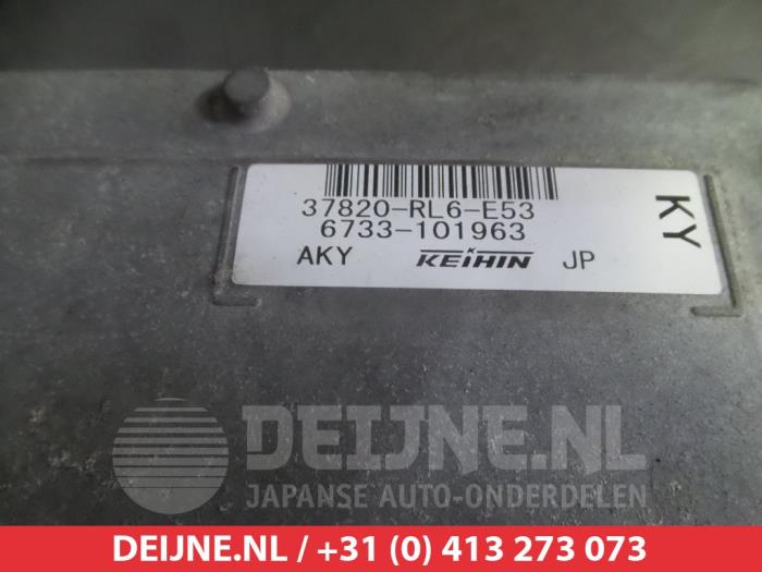 Engine management computer from a Honda Accord (CU) 2.4 i-VTEC 16V 2009