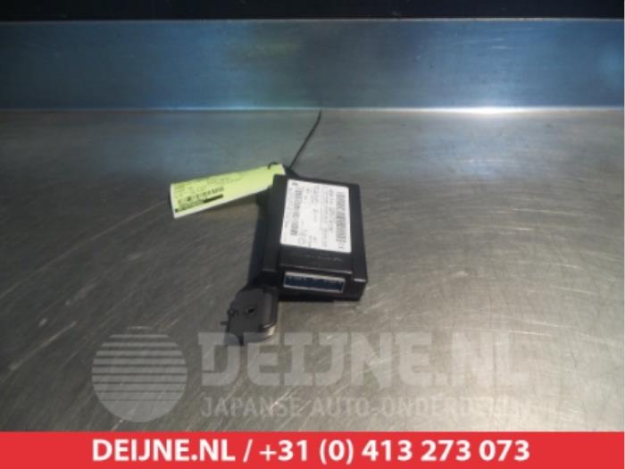 Używane Modul Bluetooth Honda Civic (FK1/2/3) 1.6 i-DTEC Advanced 16V Cena € 30,00 Procedura marży oferowane przez V.Deijne Jap.Auto-onderdelen BV