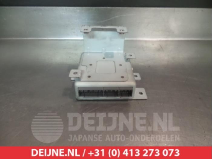Używane Modul alarmu Ssang Yong Rexton 2.7 Xdi RX/RJ 270 16V Cena € 20,00 Procedura marży oferowane przez V.Deijne Jap.Auto-onderdelen BV