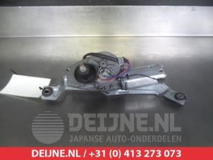 Used Rear wiper motor Nissan Almera (N16) 1.8 16V Price € 50,00 Margin scheme offered by V.Deijne Jap.Auto-onderdelen BV