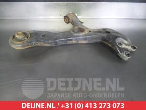 Used Front lower wishbone, right Toyota Auris (E18) 1.4 D-4D-F 16V Price on request offered by V.Deijne Jap.Auto-onderdelen BV