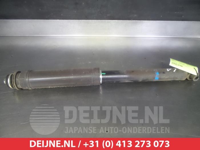 Rear shock absorber, left from a Toyota Auris Touring Sports (E18) 1.4 D-4D-F 16V 2013
