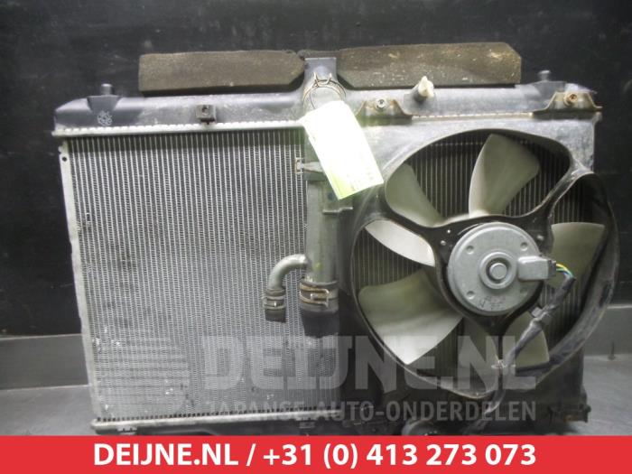 Used Radiator Suzuki SX4 (EY/GY) 1.9 DDiS Price € 50,00 Margin scheme offered by V.Deijne Jap.Auto-onderdelen BV